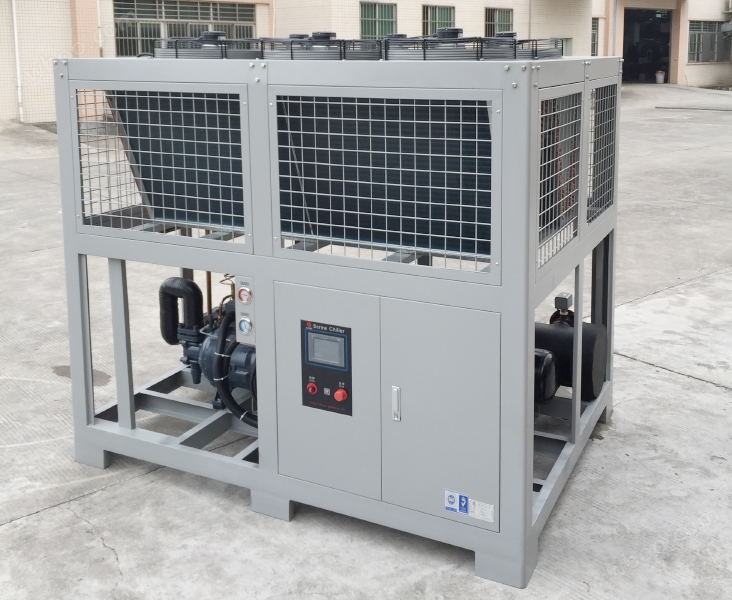 Refrigeratore a vite raffreddato ad aria a doppio compressore 100HP