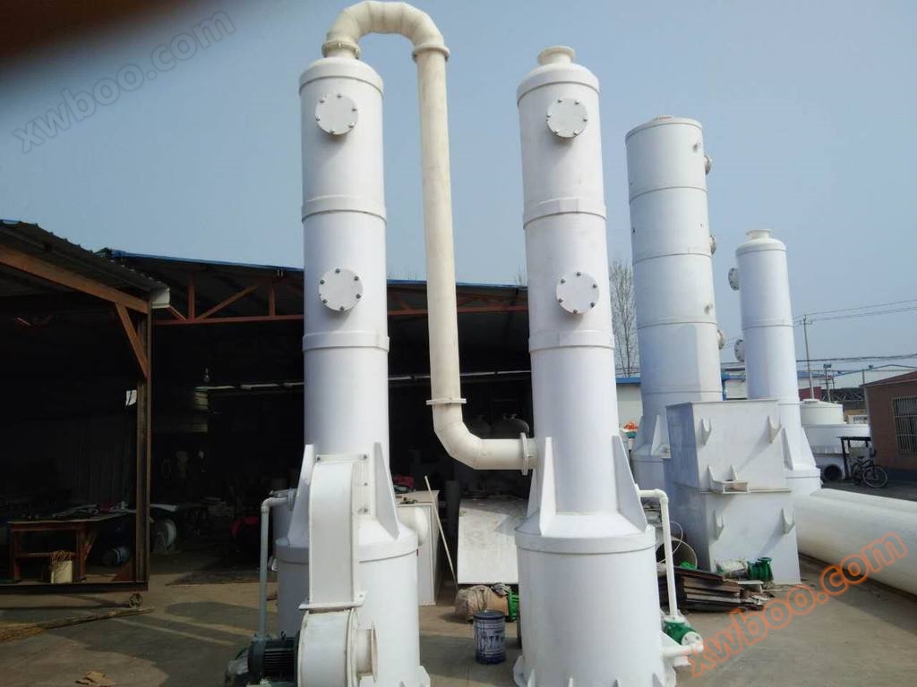 气旋喷淋塔尾气吸收塔适用连续性和间歇性的污染物排放处理，管理操作方便简单，不会对车间的生产造成任何影响。