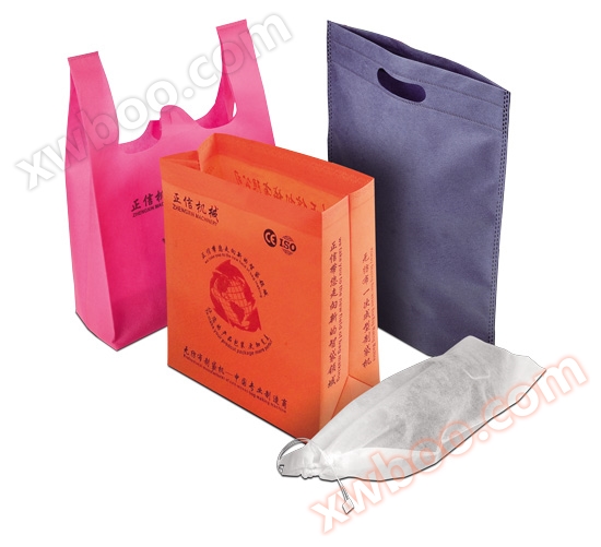 ZXL-C700多功能无纺布立体袋制袋机样品