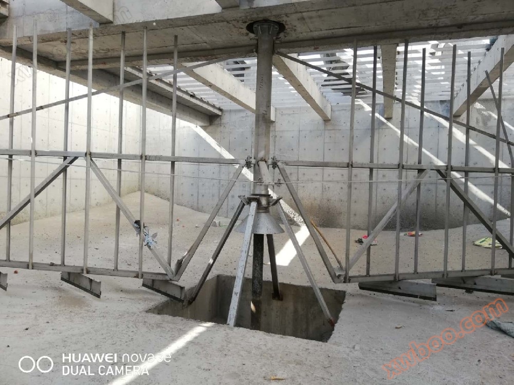 ZCGN Centrální pohon závěsný stříkač