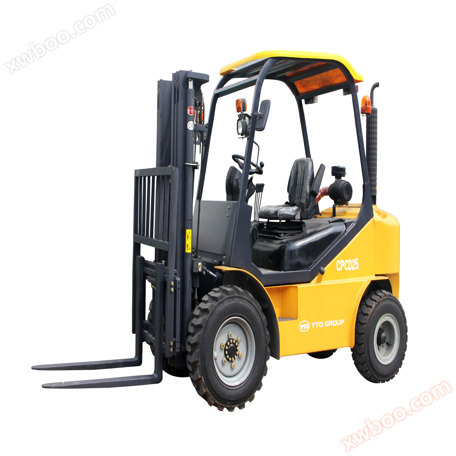 CPCD25 off-road forklift