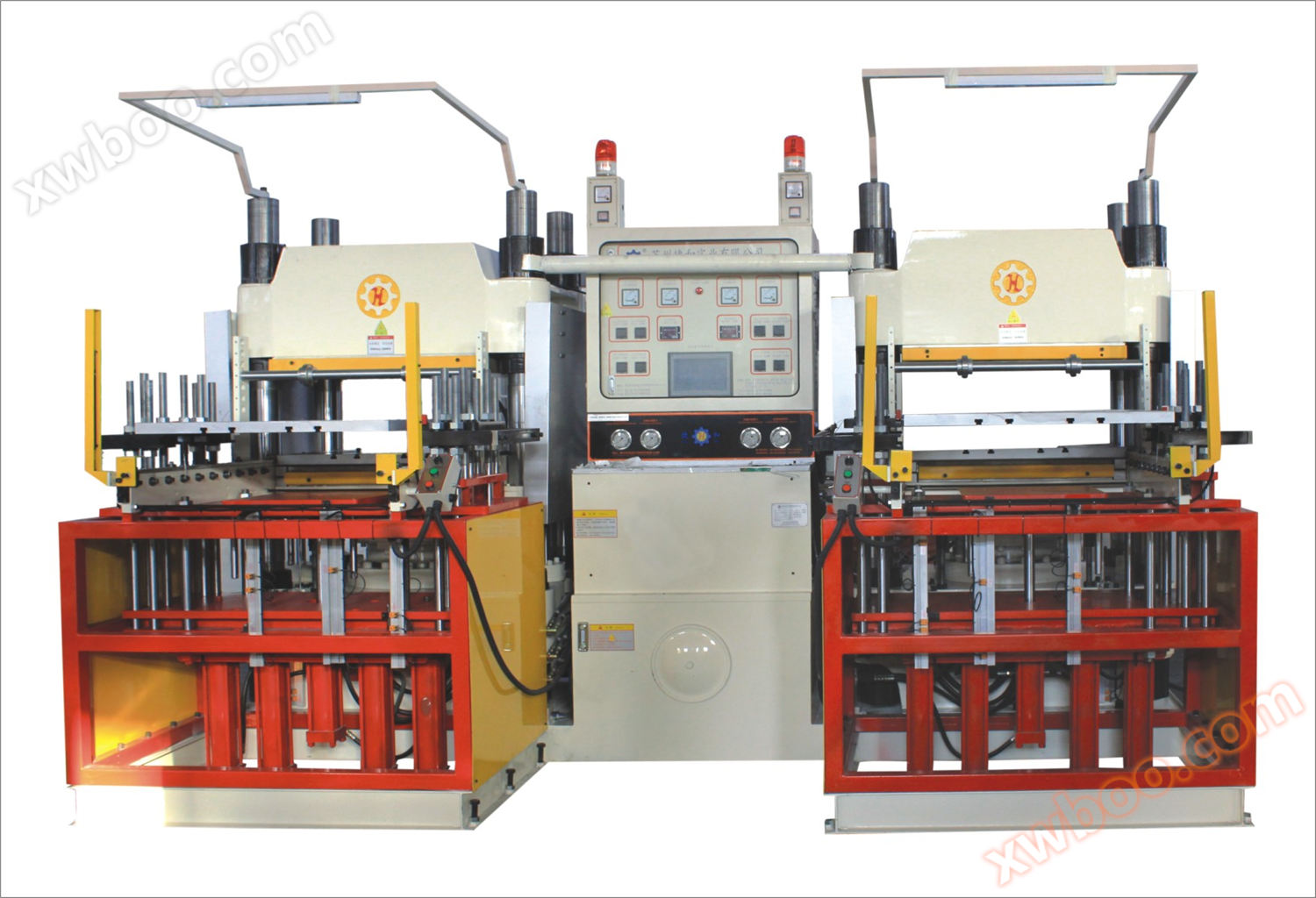 Mașină de presare termică pentru suport de pod