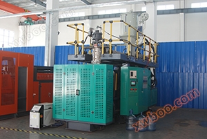 JLA82-30LPC medium-sized blow molding machine