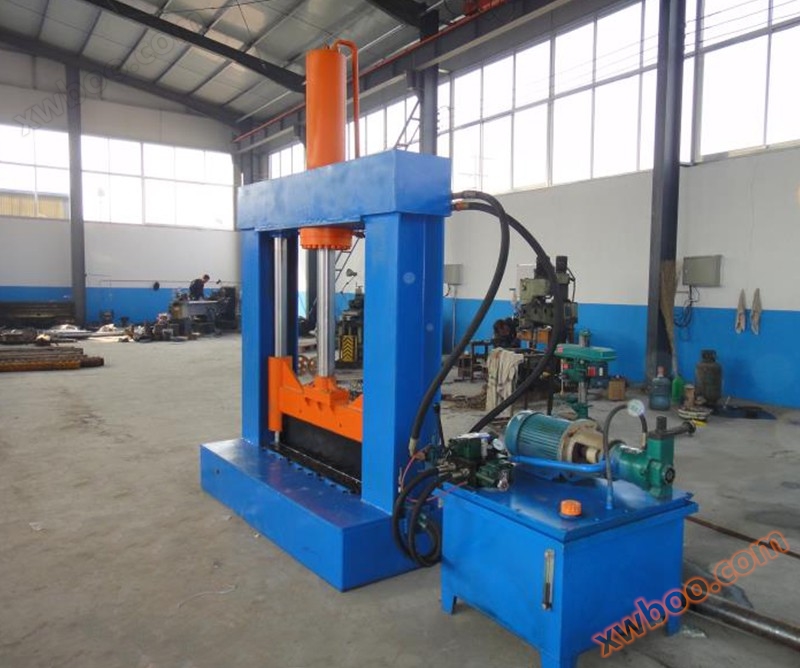 ハイドロリックカッタ