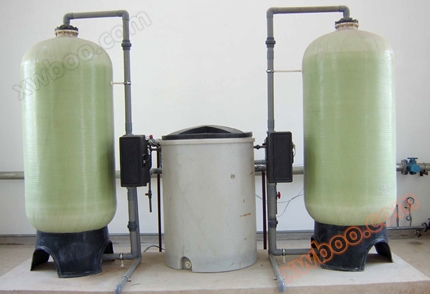 Equipamento de suavização automática de água