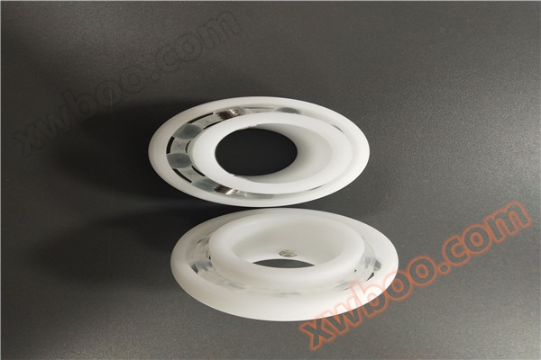 Rodamiento esférico exterior de plástico uc207