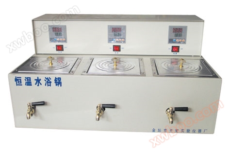 Drei Thermostat Badewanne