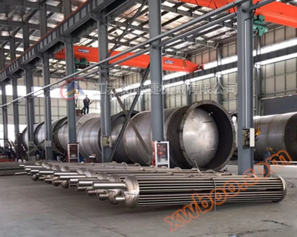 Large pressure vessels