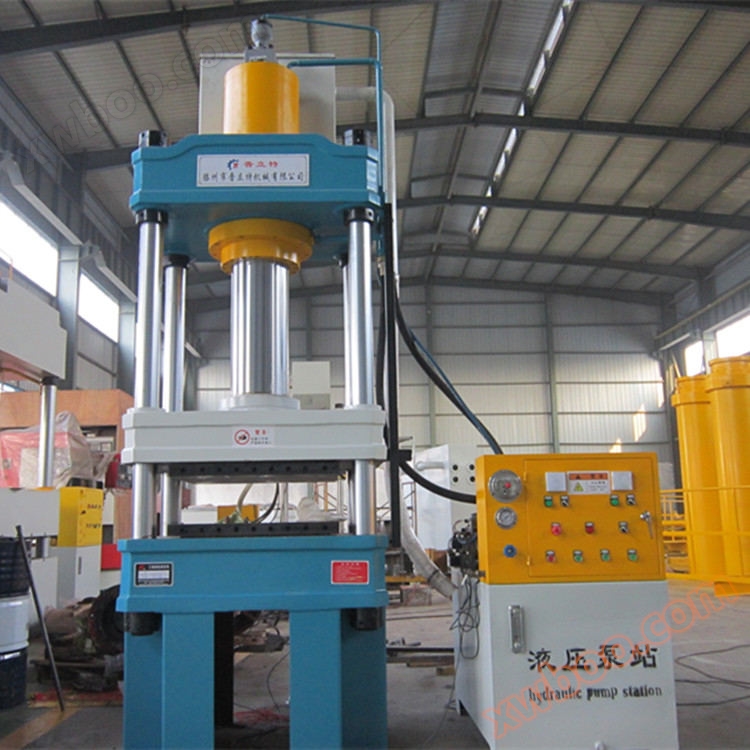 160 tun elektricky vytápěný čtyřsloupcový hydraulický stroj